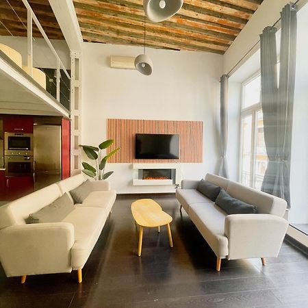 Carretas Duplex Exterior Derecha Appartement Madrid Buitenkant foto