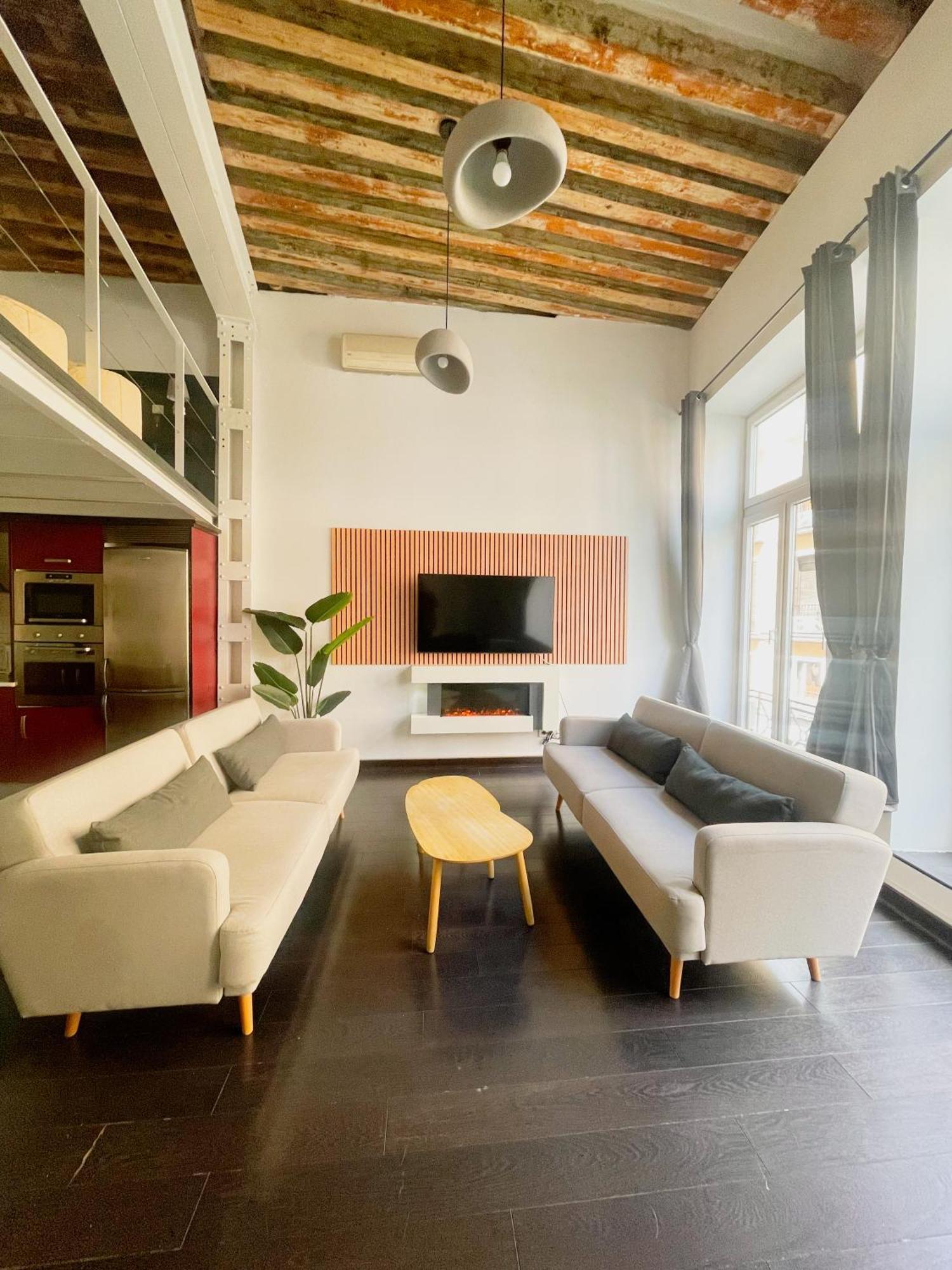 Carretas Duplex Exterior Derecha Appartement Madrid Buitenkant foto